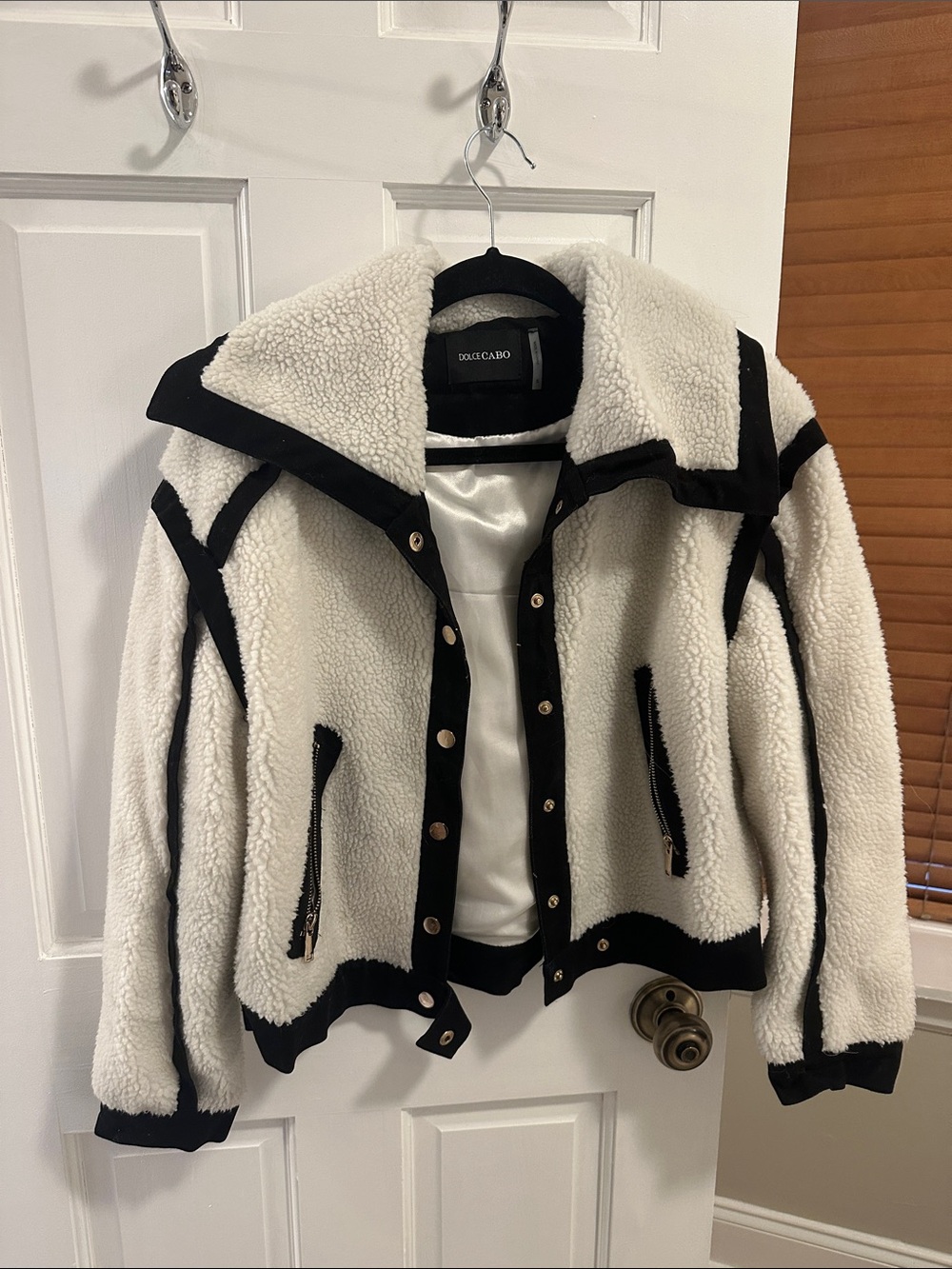 Dolce Cabo Cream Sherpa Jacket with Black Trim